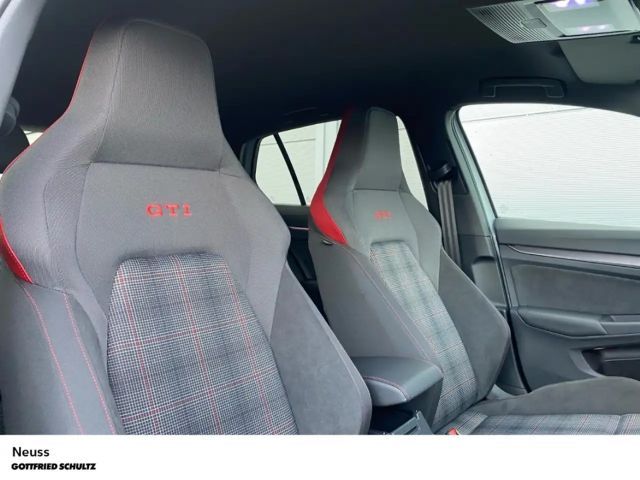 Volkswagen Golf 2.0 TSI DSG GTI IQ.Drive Style