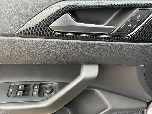 Volkswagen Taigo 1.0 TSI DSG Life