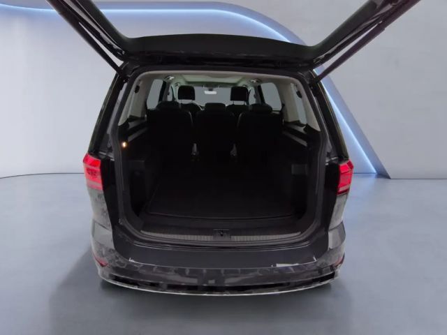 Volkswagen Touran 1.5 TSI 7-zitter DSG R-Line
