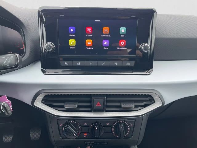 Seat Arona Reference