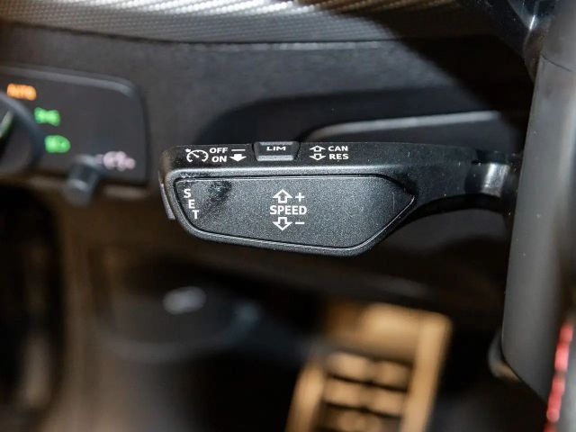 Audi Q2 35 TFSI S-Line S-Tronic