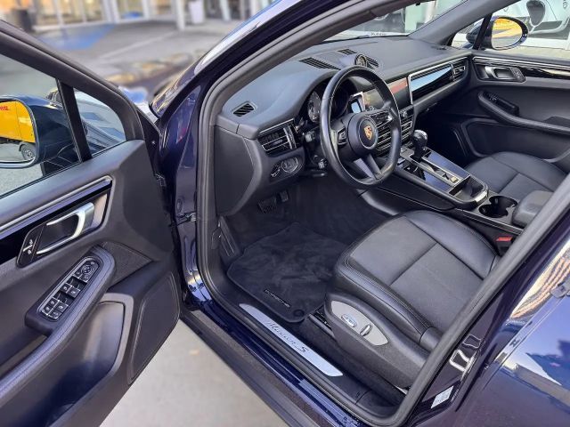 Porsche Macan S