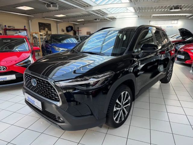 Toyota Corolla Cross Team D