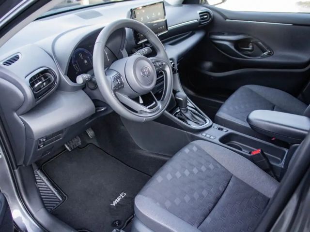 Toyota Yaris Hatchback Hybride VVT-i