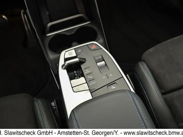 BMW 225 Sedan xDrive