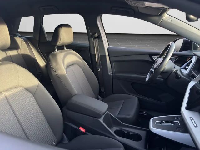 Audi Q4 e-tron 50 Quattro S-Line