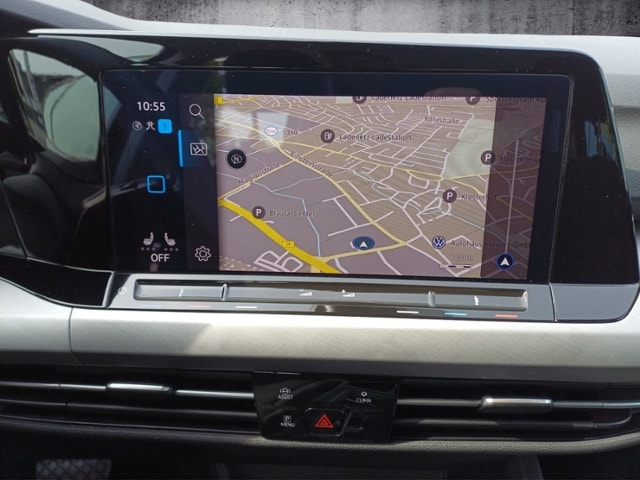 Volkswagen Golf 1.5 eTSI DSG