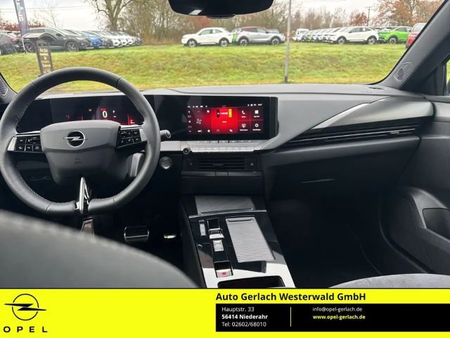 Opel Astra Sports Tourer Ultimate