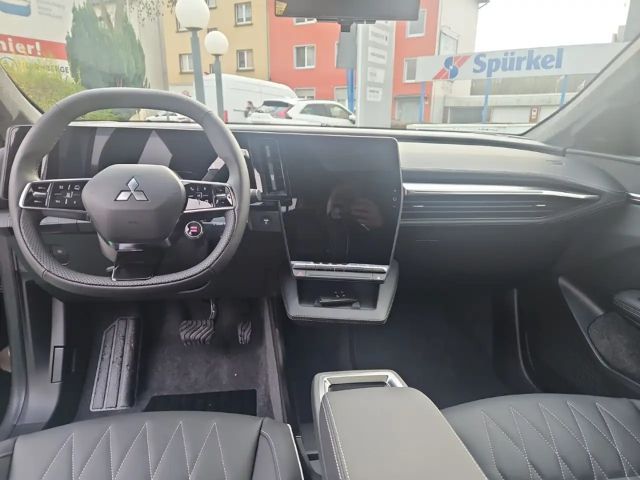 Mitsubishi Eclipse Cross Top, Luxury-Paket 87 kWh (22kW)''NEUES MODELL''