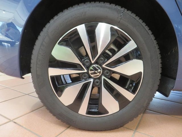 Volkswagen Golf 1.5 eTSI DSG Golf VIII