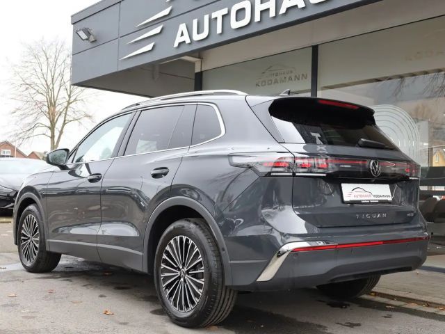 Volkswagen Tiguan 1.5 eTSI Elegance Elegance