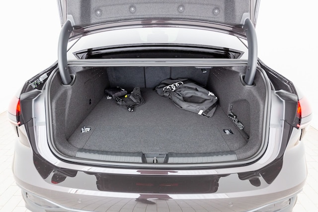 Audi A6 e-tron Quattro