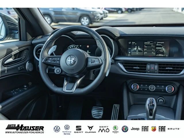 Alfa Romeo Stelvio AT8 Q4 Turbo Veloce