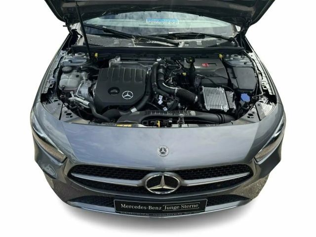 Mercedes-Benz A 180 Progressive