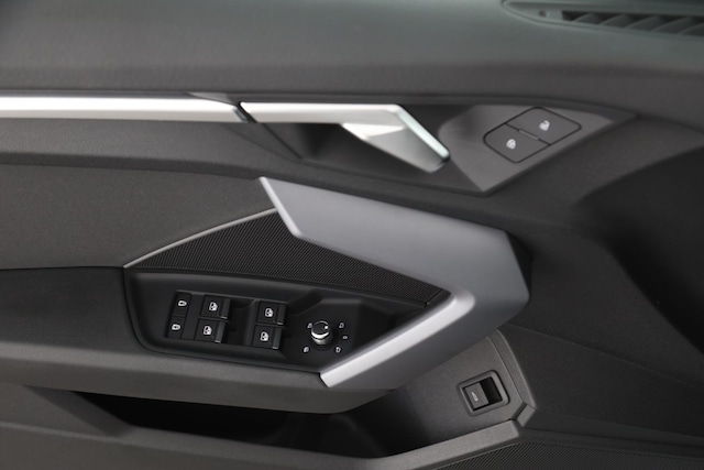 Audi A3 30 TFSI S-Tronic Sedan