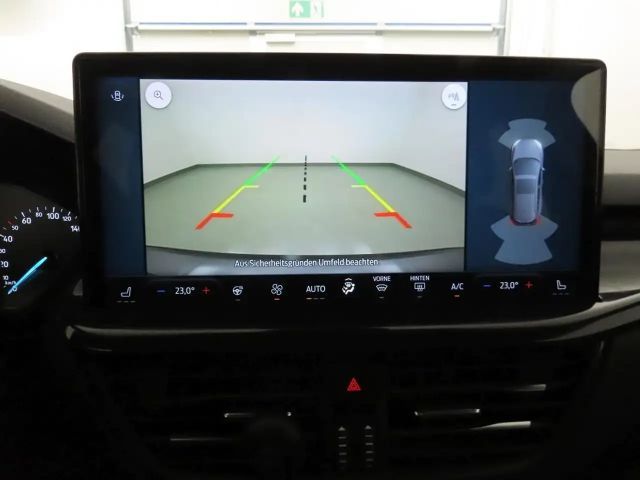 Ford Focus ST Line Wagon