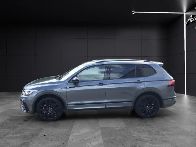 Volkswagen Tiguan Allspace DSG IQ.Drive R-Line