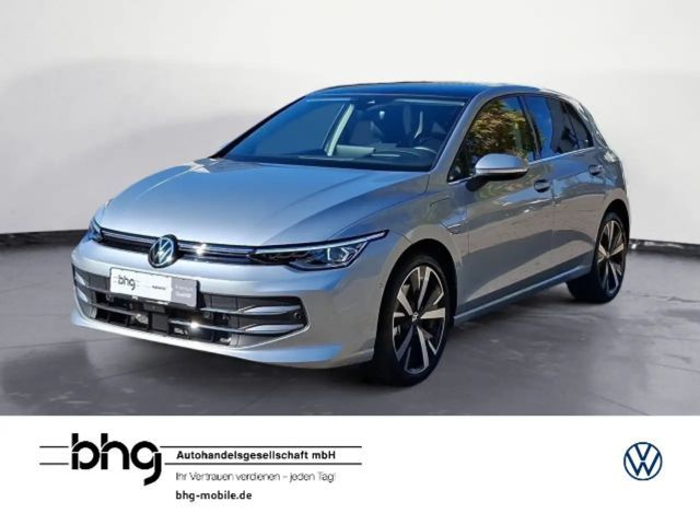 Volkswagen Golf DSG Style eHybrid