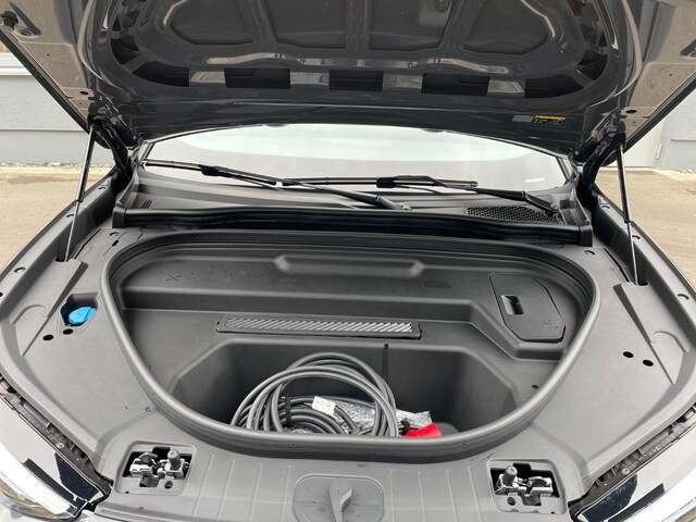 Audi Q6 e-tron SUV e-tron Audi Q6 SUV e-tron