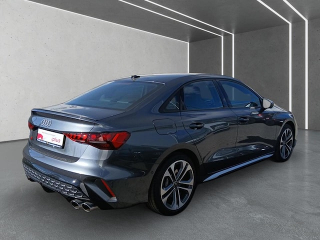 Audi S3 Quattro S-Tronic Sedan