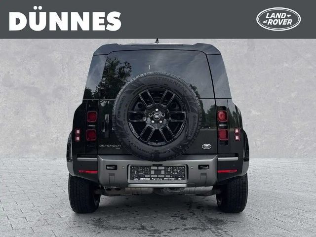 Land Rover Defender 90 D300 Dynamic HSE