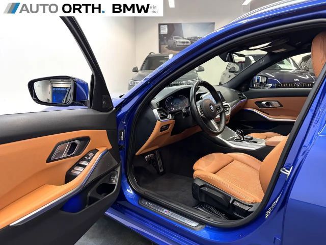 BMW 320 320d M-Sport Touring xDrive