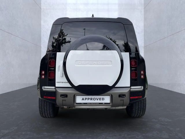 Land Rover Defender 110 D250 Dynamic SE
