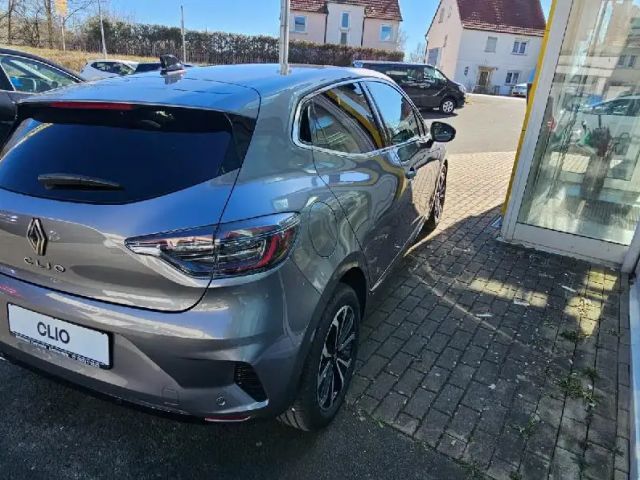 Renault Clio TCe 90 Techno