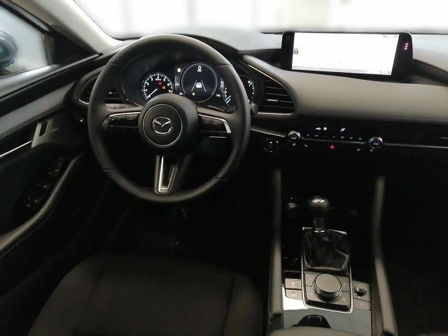Mazda 3 Exclusive-line