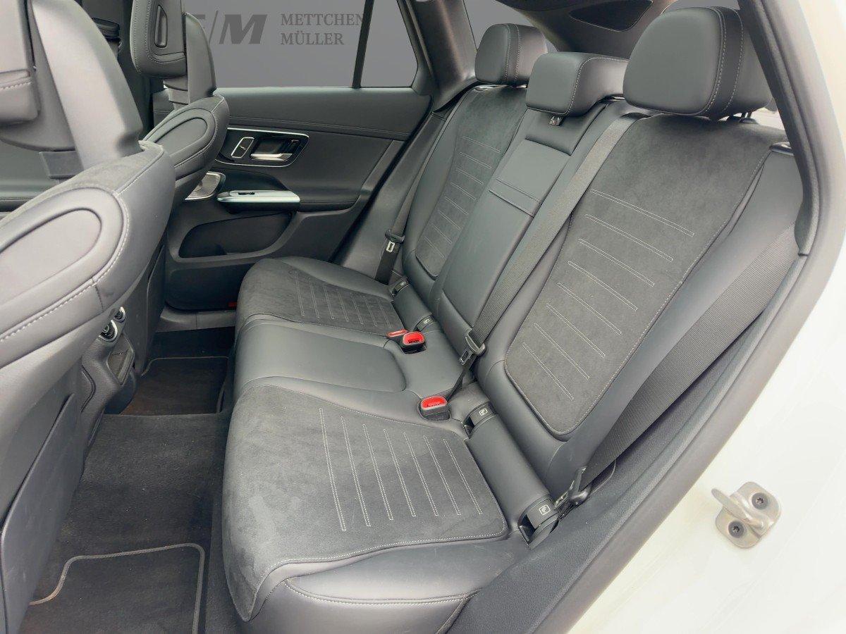 Mercedes-Benz GLC 300 4MATIC AMG Line GLC 300 d