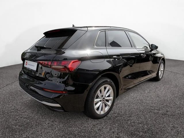 Audi A3 30 TFSI Sedan Sportback
