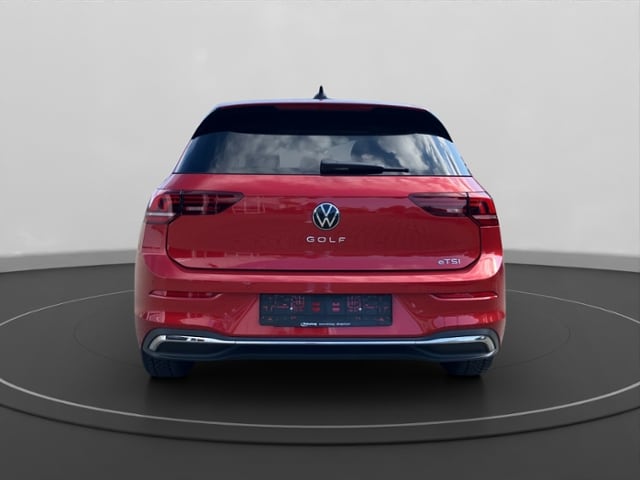 Volkswagen Golf 1.5 eTSI DSG Golf VIII