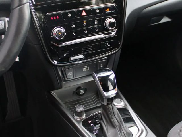 SsangYong Tivoli 2WD