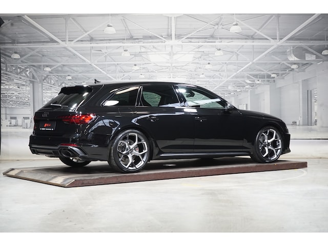 Audi RS4 Avant Quattro
