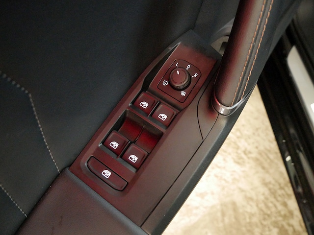 Cupra Leon 2.0 TSI 4Drive Sportstourer VZ