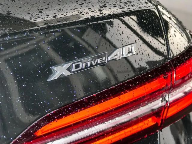 BMW i5 M-Sport Sedan xDrive