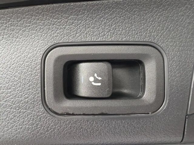 Mercedes-Benz GLA 200 GLA 200 Advanced AHK LED Kamera e.Heckklappe DAB