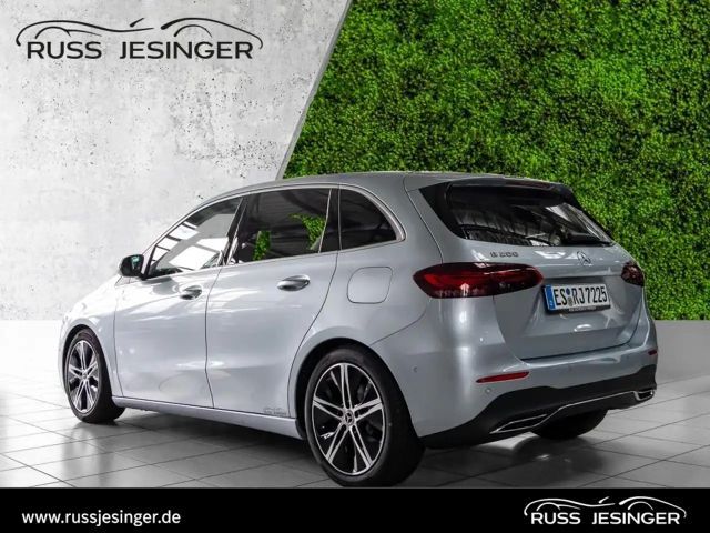 Mercedes-Benz B 200 Progressive Sedan