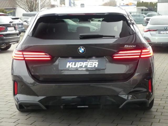 BMW 520 520i M-Sport Touring