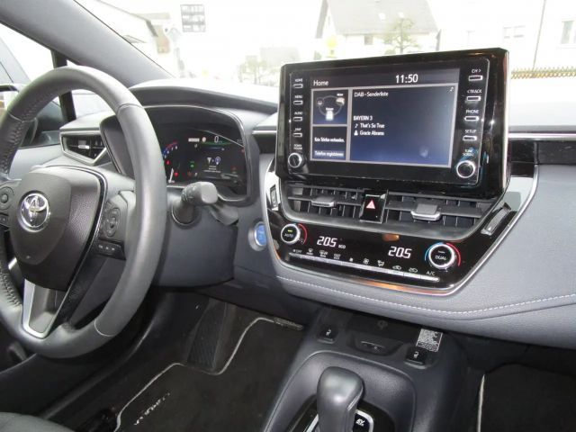 Toyota Corolla Hybride Team D