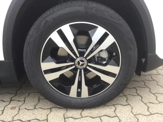 Mercedes-Benz GLA 200 Progressive