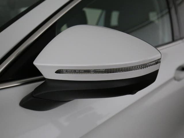 Volkswagen Passat 2.0 TDI Business DSG Variant