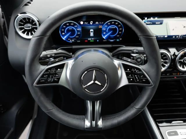 Mercedes-Benz EQA 350 4MATIC Progressive