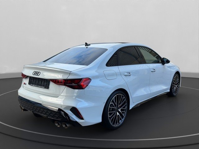 Audi S3 Quattro S-Tronic Sedan