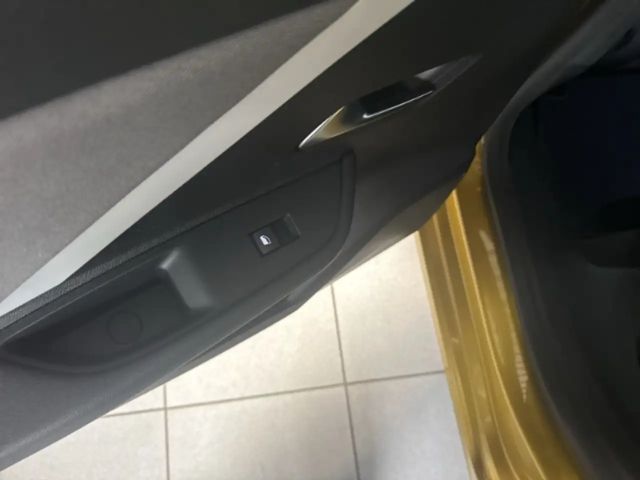 Opel Astra 1.2 Turbo Edition Turbo