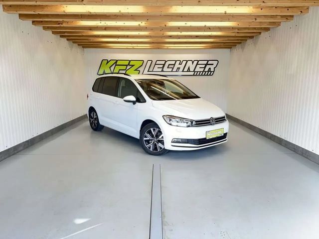 Volkswagen Touran DSG