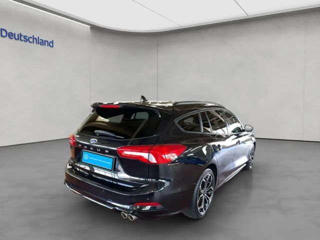 Ford Focus ST Line Wagon