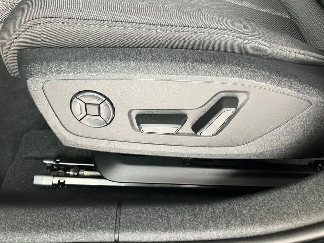 Audi A3 45 TFSI Hybride S-Line Sedan