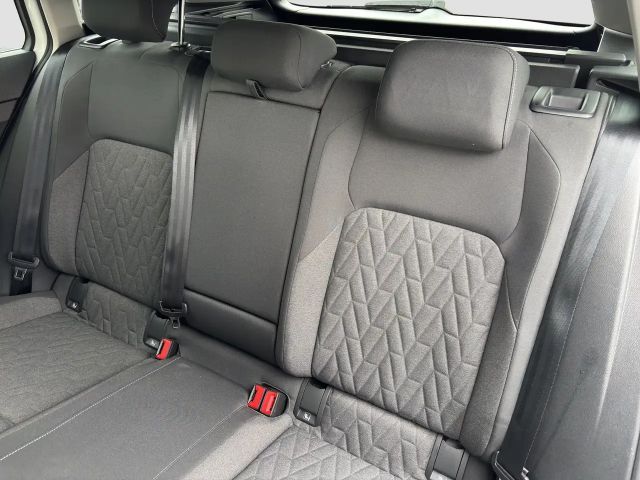 Volkswagen Golf 1.5 TSI Life Variant