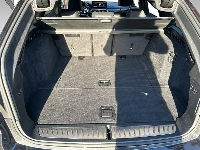 BMW 520 520d M-Sport Touring xDrive